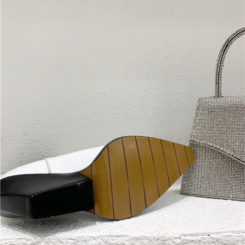 High Quality Luxury Bottega Veneta Pointed Boots product detail