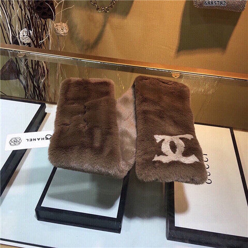 High Quality Luxury Chanel Mink Fur Scarf Scarves alternate view