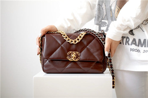 High Quality Luxury Chanel 19 Flap Bag – Style 46790