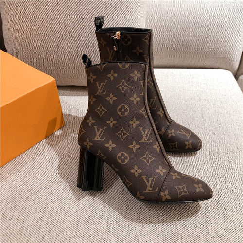 High Quality Luxury Louis Vuitton Ankle Boots – Style 45731 alternate view