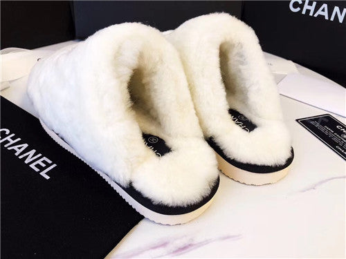 High Quality Luxury Chanel Wool Slippers – Style 04582 product detail