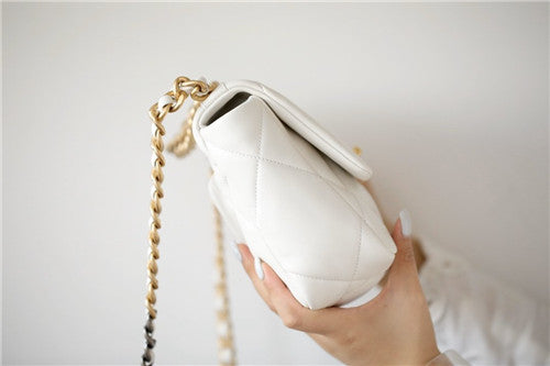 High Quality Luxury Chanel 19 Flap Bag White – Style 46815 product detail