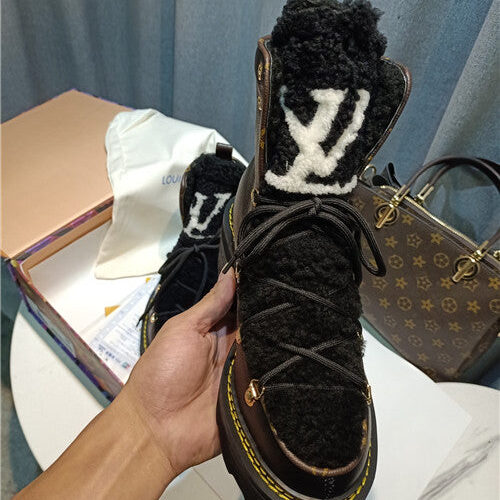High Quality Luxury Louis Vuitton Hiking Boots product detail