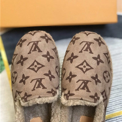 High Quality Luxury Louis Vuitton Wool Shoes – Style 90211 product detail
