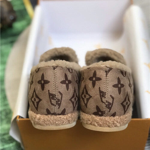 High Quality Luxury Louis Vuitton Wool Shoes – Style 90211 product detail