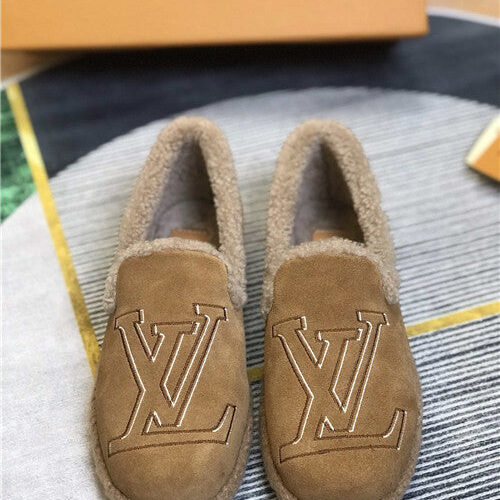 High Quality Luxury Louis Vuitton Wool Shoes alternate view