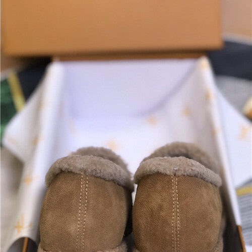High Quality Luxury Louis Vuitton Wool Shoes product detail