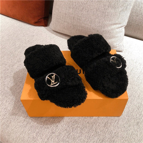 High Quality Luxury Louis Vuitton Wool Slippers – Style 19587 alternate view