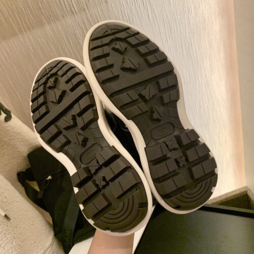 High Quality Luxury Chanel Canvas Sneakers – Style 01766 product detail