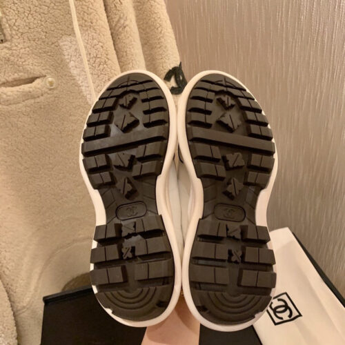 High Quality Luxury Chanel Canvas Sneakers product detail