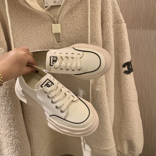 High Quality Luxury Chanel Canvas Sneakers product detail