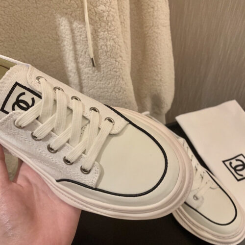 High Quality Luxury Chanel Canvas Sneakers product detail