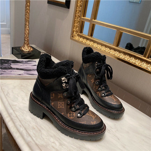High Quality Luxury Louis Vuitton Chelsea Boots – Style 59875