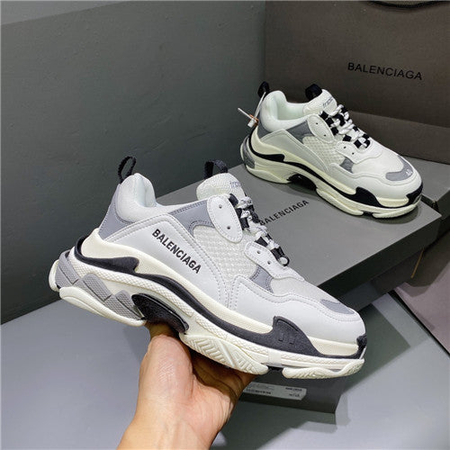 High Quality Luxury Balenciaga Triple-S Sneakers – Style 55523 alternate view