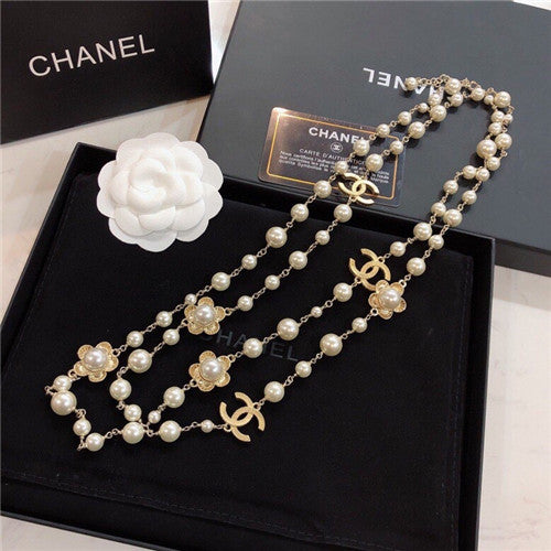 High Quality Luxury Chanel Sweater Necklace alternate view
