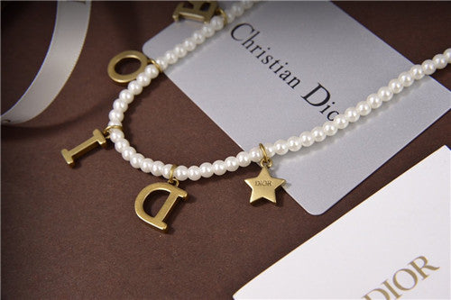 High Quality Luxury Dior Letters Pearl Necklace alternate view