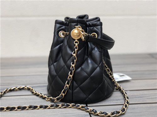 High Quality Luxury Chanel Drawstring Bag – Style 47588 alternate view
