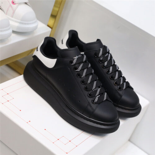 High Quality Luxury Alexander McQueen White Sneakers Women product detail