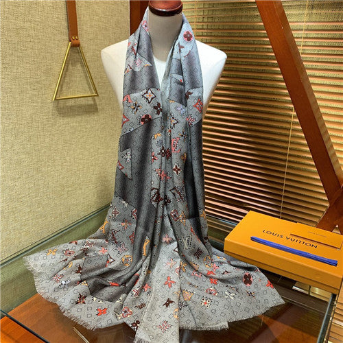 High Quality Luxury Louis Vuitton Cashmere Scarf Scarves