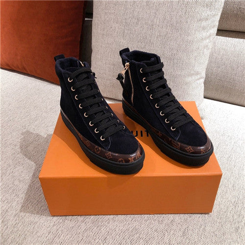 High Quality Luxury Louis Vuitton Sneaker – Style 62403 alternate view