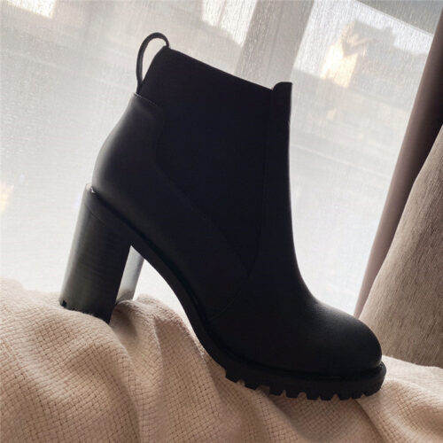 High Quality Luxury Christian Louboutin Martin Boots product detail