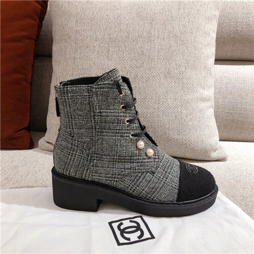 High Quality Luxury Chanel Ankle Boots With Chain product detail