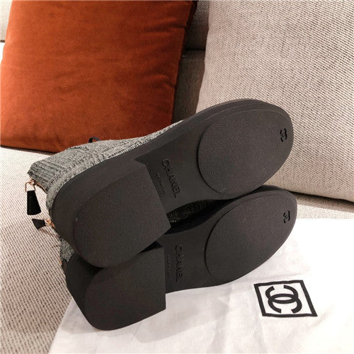 High Quality Luxury Chanel Ankle Boots With Chain product detail
