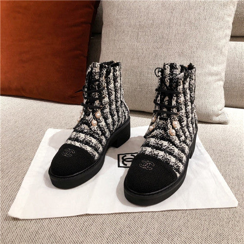 High Quality Luxury Chanel Ankle Boots With Chain – Style 64902