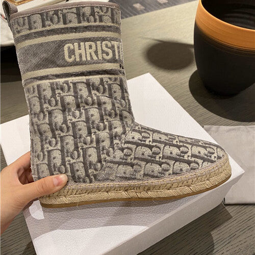 High Quality Luxury Dior Snow Boots – Style 54502 product detail