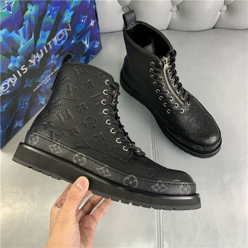 High Quality Luxury Louis Vuitton Mens High Top Sneakers – Style 53379