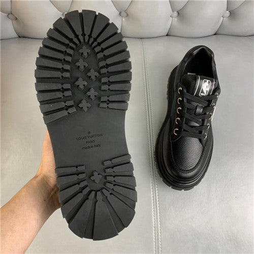 High Quality Luxury Louis Vuitton Mens Abbesses Sneakers – Style 22307 product detail