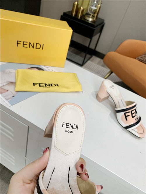 High Quality Luxury Fendi Logo Sandals product detail