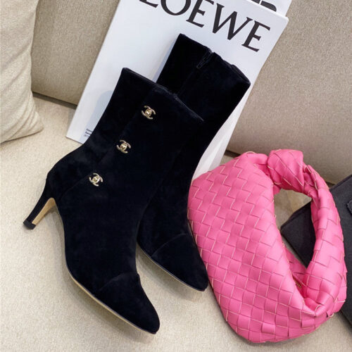 High Quality Luxury Chanel High-Heeled Pointed Boots alternate view