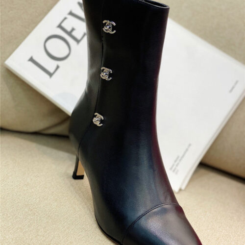 High Quality Luxury Chanel High-Heeled Pointed Boots – Style 14598 product detail