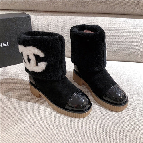 High Quality Luxury Chanel Wool Ankle Boots alternate view