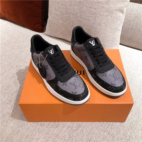High Quality Luxury Louis Vuitton Sneakers – Style 63491