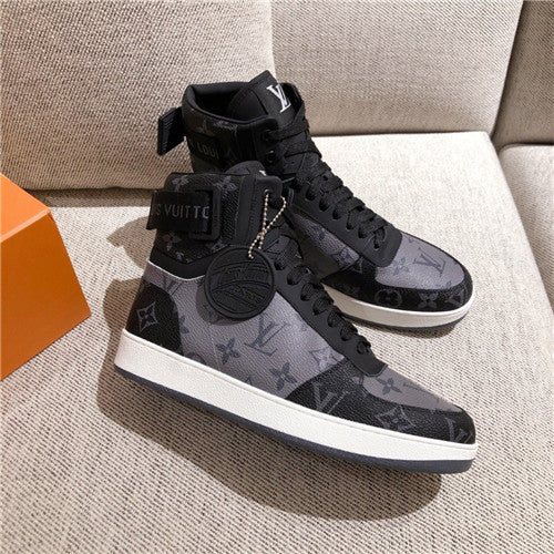 High Quality Luxury Louis Vuitton High Top Sneakers alternate view