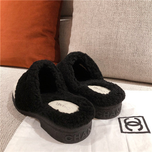 High Quality Luxury Chanel Wool Slippers – Style 68422 product detail
