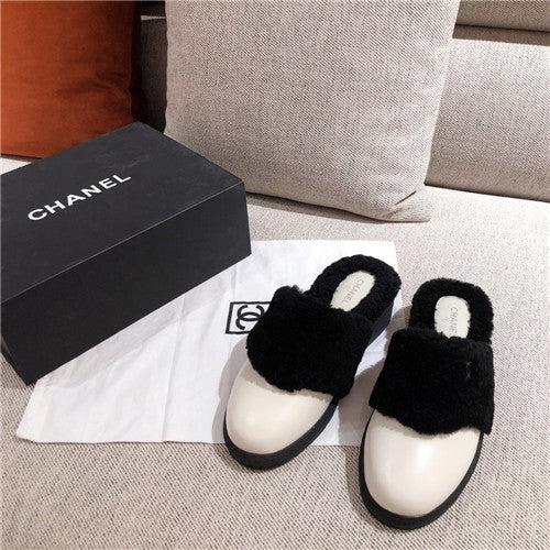 High Quality Luxury Chanel Wool Slippers – Style 68422 alternate view