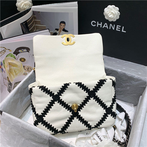 High Quality Luxury Chanel 19 Flap Bag 26Cm – Style 46805 product detail