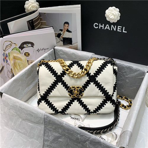 High Quality Luxury Chanel 19 Flap Bag 26Cm – Style 46805 product detail