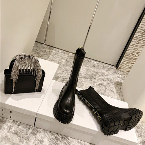 High Quality Luxury Fendi Ankle Boots Womens – Style 69523 product detail