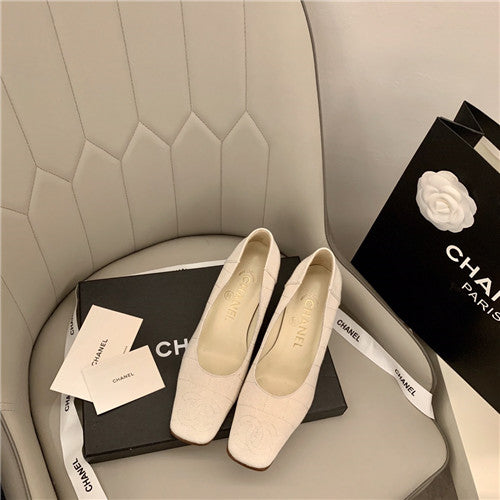 High Quality Luxury Chanel Vintage High Heels – Style 74182 alternate view