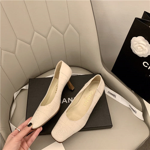 High Quality Luxury Chanel Vintage High Heels – Style 74182