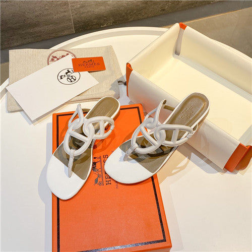 High Quality Luxury Hermes Finger Slippers – Style 45059 alternate view
