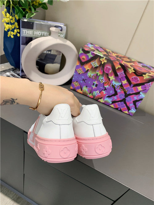 High Quality Luxury LV Time Out Sneaker – Style 15011 product detail