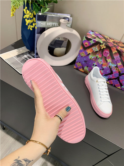 High Quality Luxury LV Time Out Sneaker – Style 15011 product detail