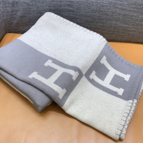 High Quality Luxury Hermes Blanket – Style 26130 alternate view