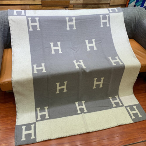 High Quality Luxury Hermes Blanket – Style 26130 product detail