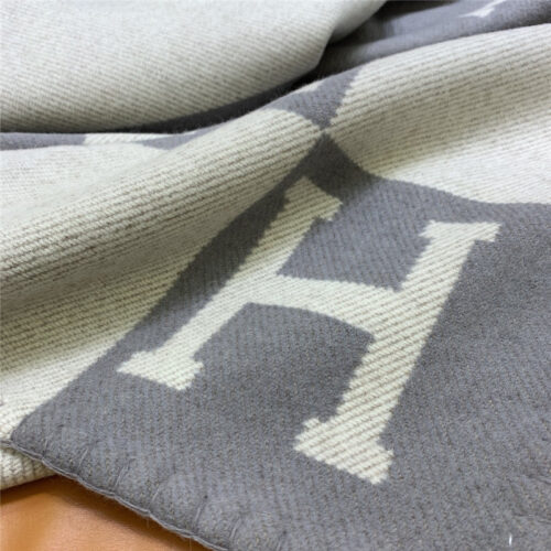 High Quality Luxury Hermes Blanket – Style 26130 product detail